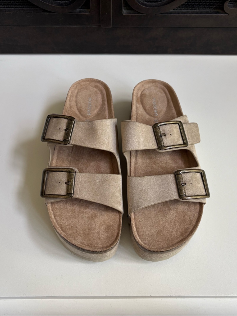 NWOT Madden Girl Babess Y2K Platform Slides Sz 10 - Picture 2 of 8